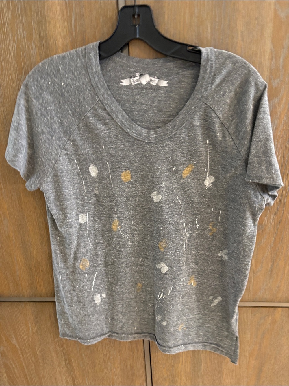 Heart Soul Heather Gray Tee with White Heart Banner Print